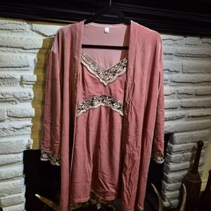 Elegant Pink Lace Trim Sleepwear Set